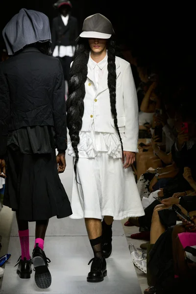 Look 22